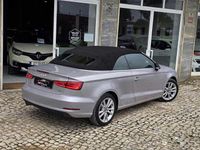 Usado Audi A3 110 HP (80 kW) 2016 Cinzento Cabrios