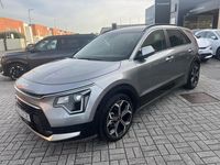 Usado Kia Niro 141 HP (103 kW) 2024 Cinzento SUV