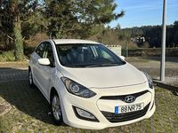 Usado Hyundai i30 90 HP (66 kW) 2013 Sedan