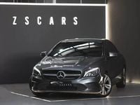 Usado Mercedes CLA180 Urban 109 HP (80 kW) 2017 Cinzento Sedan