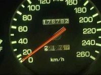 Usado Toyota Celica 160 HP (117 kW) 1995 Cinzento Citadino