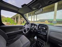 Usado Nissan Navara 133 HP (97 kW) 2002 Preto Pickup