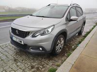 Usado Peugeot 2008 130 HP (95 kW) 2019 SUV
