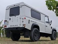 Usado Land Rover Defender 122 HP (89 kW) 2005 Branco SUV