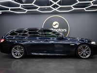 Usado BMW M550 Sport Line 381 HP (280 kW) 2012 Azul Sedan