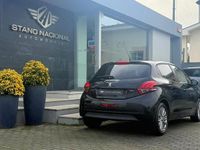 Usado Peugeot 208 Style 75 HP (55 kW) 2016 Preto Citadino