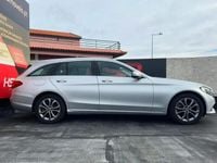 Usado Mercedes C180 Avantgarde 116 HP (85 kW) 2017 Cinzento Carrinha