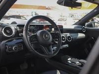 Usado Mercedes A180 Style 116 HP (85 kW) 2019 Preto Citadino