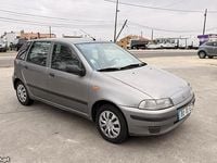 Usado Fiat Punto 75 HP (55 kW) 1995 Cinza