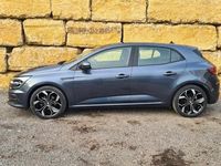 Usado Renault Mégane IV Intens 115 HP (84 kW) 2022 Cinzento Citadino