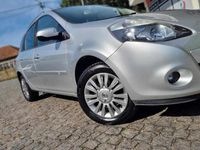 Usado Renault Clio II 89 HP (65 kW) 2011 Cinzento Carrinha