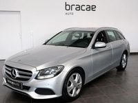 Usado Mercedes C200 Avantgarde 136 HP (100 kW) 2015 Cinzento Carrinha