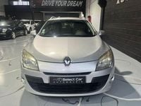 Usado Renault Mégane GrandTour Dynamique 90 HP (66 kW) 2011 Cinza Carrinha