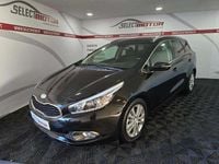 Usado Kia Ceed Sportswagon 90 HP (66 kW) 2013 Preto Carrinha