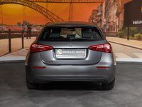 Usado Mercedes A160 Style 109 HP (80 kW) 2020 Cinza