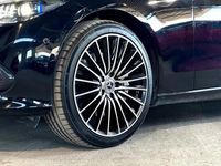 Usado Mercedes C300e Advanced 313 HP (230 kW) 2023 Preto Carrinha