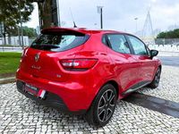Usado Renault Clio IV Dynamique 90 HP (66 kW) 2016 Vermelho
