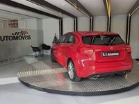 Usado Mercedes A160 Urban 90 HP (66 kW) 2015 Vermelho Citadino