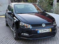 Usado VW Polo Trendline 75 HP (55 kW) 2015 Preto Citadino