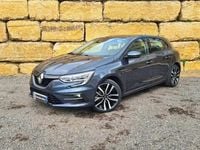 Usado Renault Mégane IV Intens 115 HP (84 kW) 2022 Cinzento Citadino