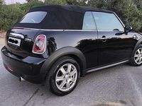 Usado Mini Cooper Cabriolet 122 HP (89 kW) 2009 Preto Cabrios