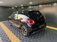 Usado DS Automobiles DS3 So Chic 110 HP (80 kW) 2019 Preto Citadino