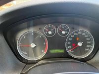 Usado Ford Focus 109 HP (80 kW) 2005 Cinza Carrinha