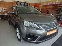 Usado Peugeot 5008 Style 120 HP (88 kW) 2017 Cinzento Monovolume