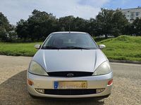 usado Ford Focus 1.8 TDDi 2001