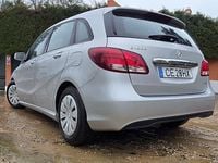 Usado Mercedes B180 Style 109 HP (80 kW) 2016 Cinza Monovolume