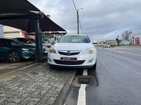 Usado Opel Astra 100 HP (73 kW) 2010 Branco