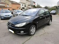 Usado Peugeot 206 110 HP (80 kW) 2004 Preto Sedan