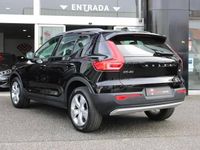 Usado Volvo XC40 Momentum 129 HP (94 kW) 2021 Preto SUV