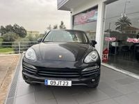 Usado Porsche Cayenne 333 HP (244 kW) 2010 Preto SUV