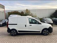 Usado Dacia Dokker 75 HP (55 kW) 2014 Branco Monovolume