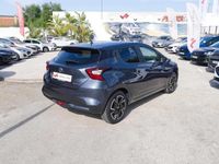 Usado Nissan Micra 92 HP (67 kW) 2022 Cinzento Citadino