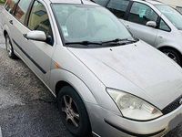 Usado Ford Focus 90 HP (66 kW) 2002 Sedan