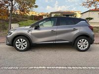 Usado Renault Captur 90 HP (66 kW) 2022 Cinzento SUV
