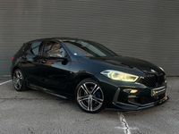 Usado BMW 118 Exclusive 150 HP (110 kW) 2020 Preto Citadino