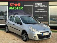 Usado Renault Clio II 68 HP (50 kW) 2009 Cinzento Citadino