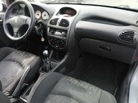 usado Peugeot 206 1.6 hdi xs