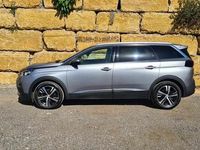 Usado Peugeot 5008 Allure 130 HP (95 kW) 2019 Prateado Monovolume