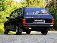 usado Mercedes 230 TE W123 - Clássico para venda em Amarante