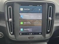 Usado Volvo XC40 163 HP (119 kW) 2024 Preto SUV