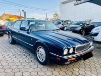Usado Jaguar XJ Executive 237 HP (174 kW) 1995 Azul Sedan