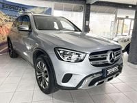 Usado Mercedes GLC300e 313 HP (230 kW) 2021 Cinza SUV