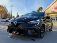 Usado Renault Clio V 100 HP (73 kW) 2023 Preto