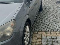 Usado Opel Astra 101 HP (74 kW) 2005 Sedan