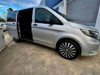 Usado Mercedes Vito 114 HP (83 kW) 2018 Cinzento Van
