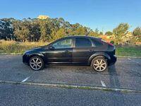 Usado Ford Focus Titanium 109 HP (80 kW) 2006 Sedan